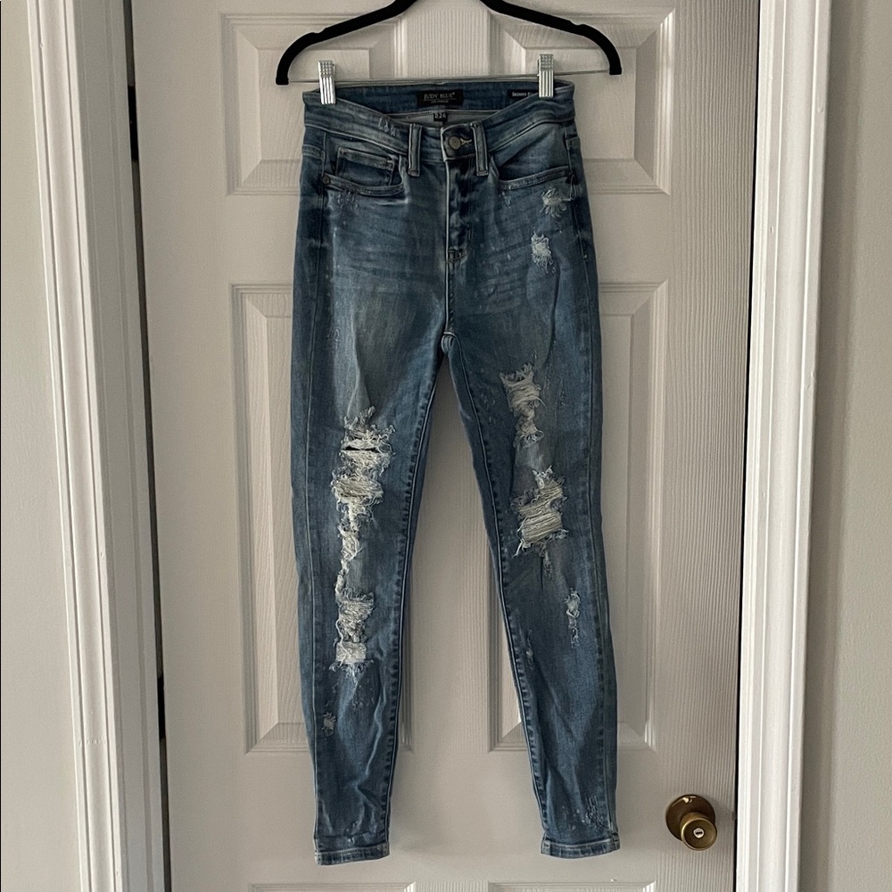 Judy Blue Light Blue Distressed Skinny Jeans